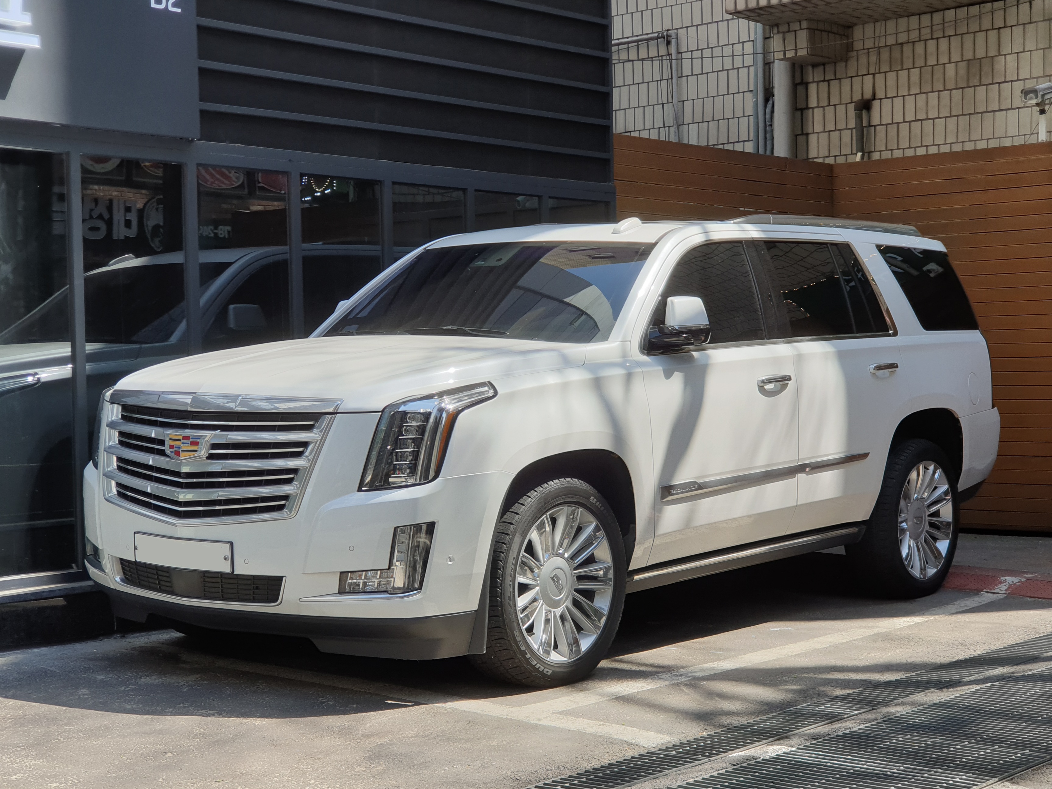 Cadillac Escalade 2015 бездорожье