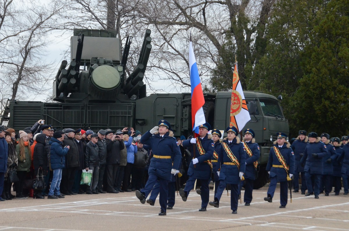 606 й гвардейский зенитный ракетный полк