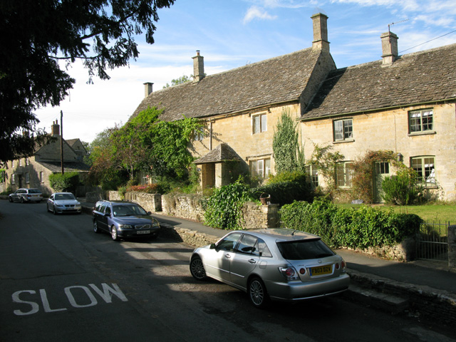 Cottages in Southrop - geograph.org.uk - 3150507