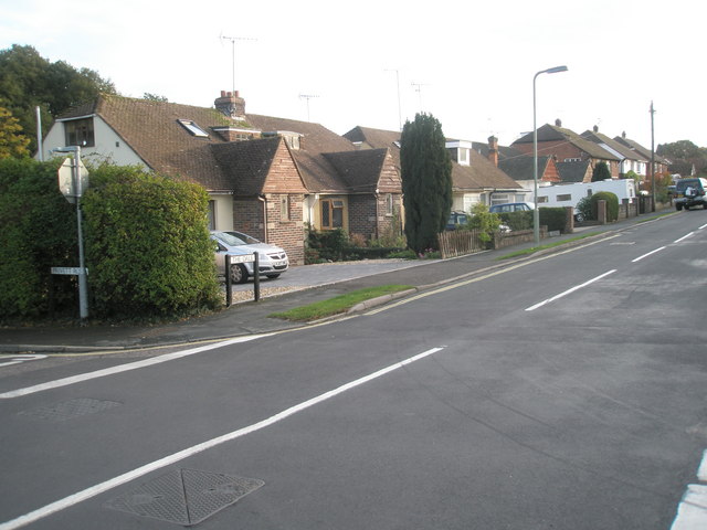 File:Junction of Privett Road and The Dale - geograph.org.uk - 1551685.jpg