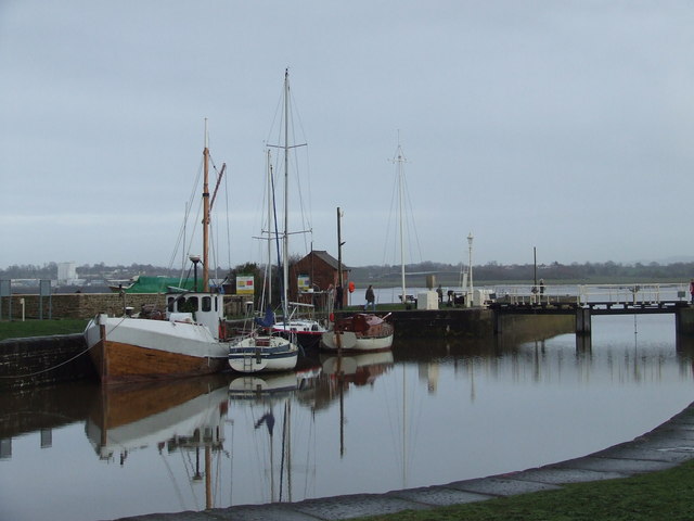 File:Lydney Harbour - geograph.org.uk - 691302.jpg