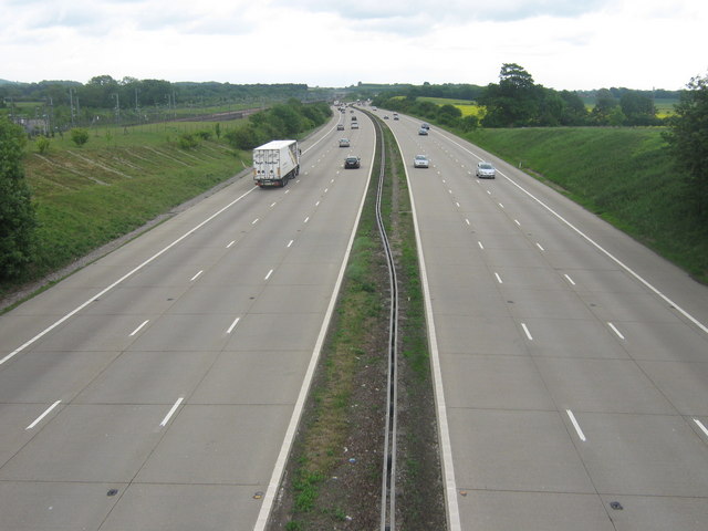 File:M20 Motorway towards Ashford - geograph.org.uk - 1325599.jpg