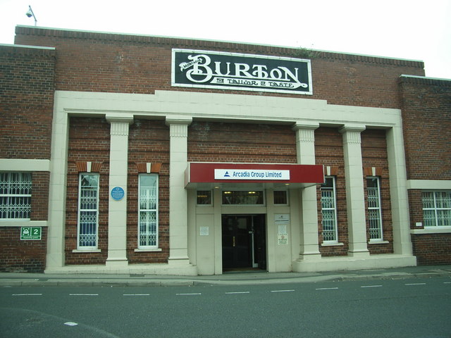 File:Montague Burton's (main entrance) Hudson Road Mills Leeds - geograph.org.uk - 1503228.jpg