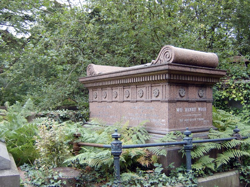 File:Mrs Henry Wood tomb.jpg