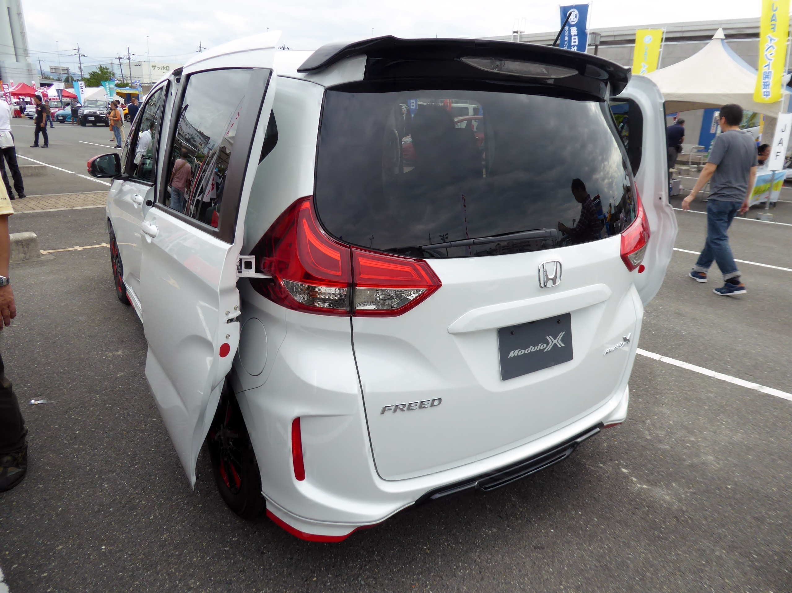 File The Rearview Of Honda Freed Modulo X Concept Jpg Wikimedia Commons