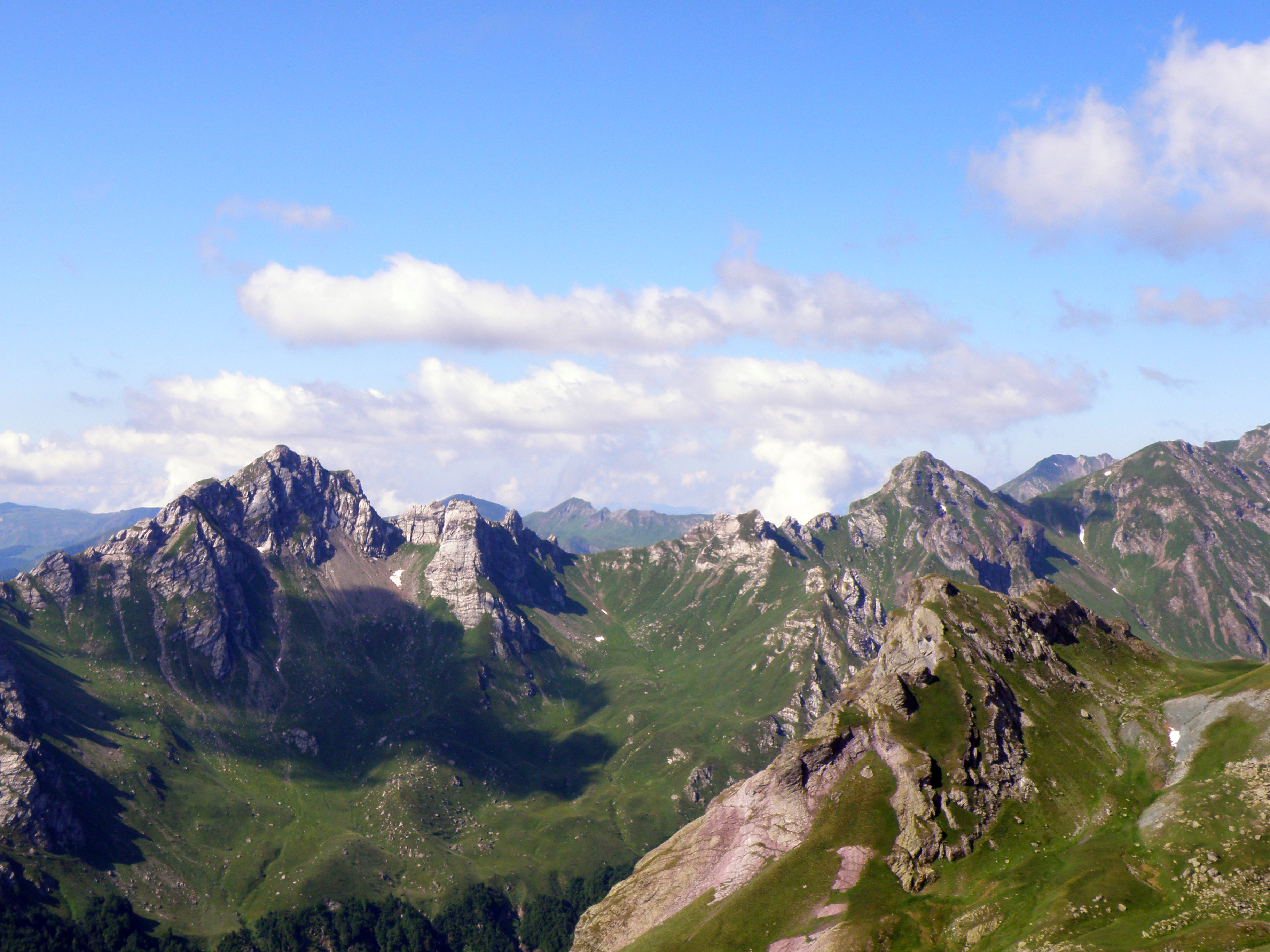 Кабаши. Кабаш город фото. Месаме масиви. Холдын-Хаирханского масив.