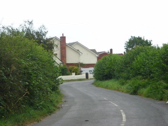 File:A small row of houses at Stych Lane - geograph.org.uk - 538652.jpg