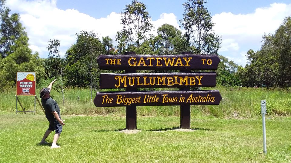 File Bigthingsmullumbimby Jpg Wikimedia Commons