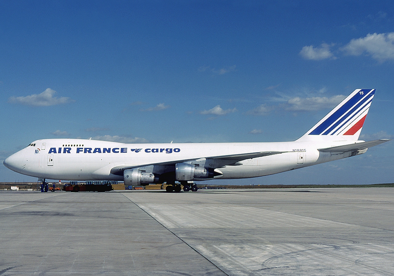 File:Boeing 747-228F-SCD, Air France Cargo AN1335541.jpg 