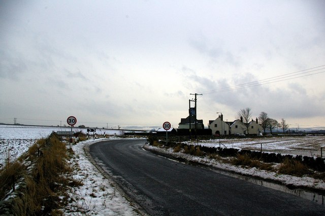 File:Checkiefield, near Kirriemuir - geograph.org.uk - 648642.jpg