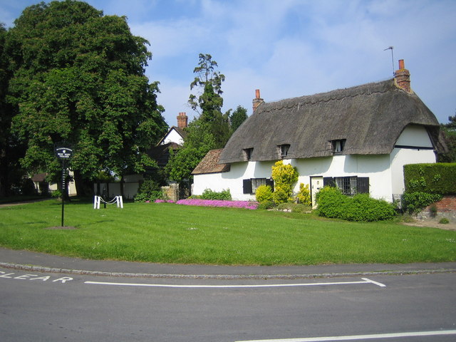 Cuddington, The Green - geograph.org.uk - 183659