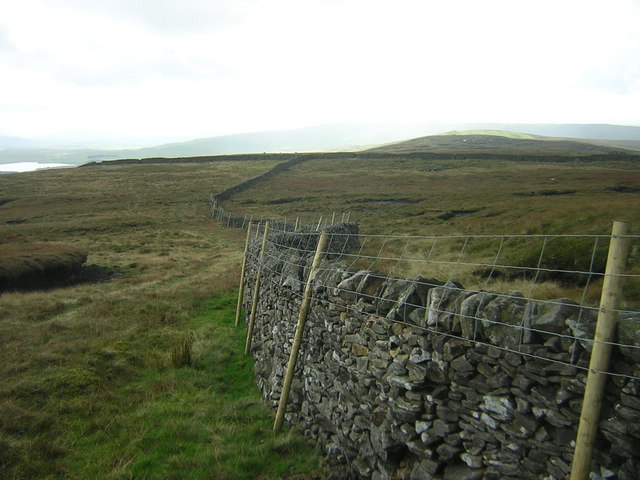 Fountains Fell - geograph.org.uk - 252024
