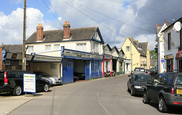 File:Hightown Road approaching Christchurch Road - geograph.org.uk - 173880.jpg