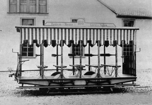 File:Sommerwagen Nr. 108 Bieler Pferdetrams.jpg