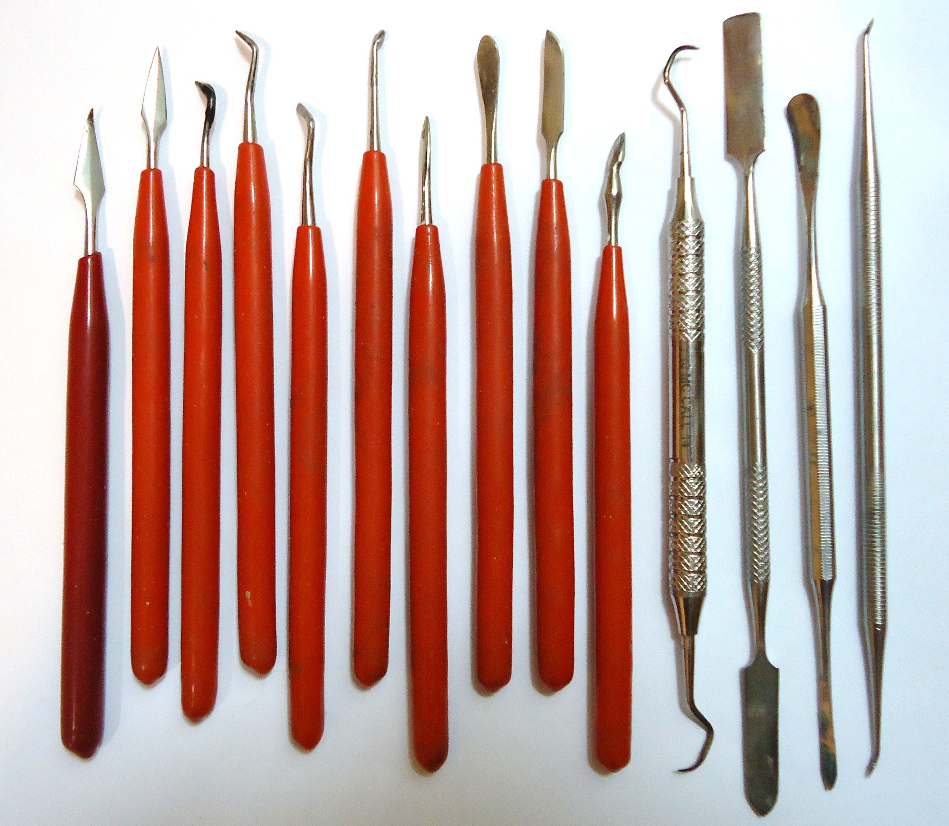 File:Wood carving tools.jpg - Wikimedia Commons