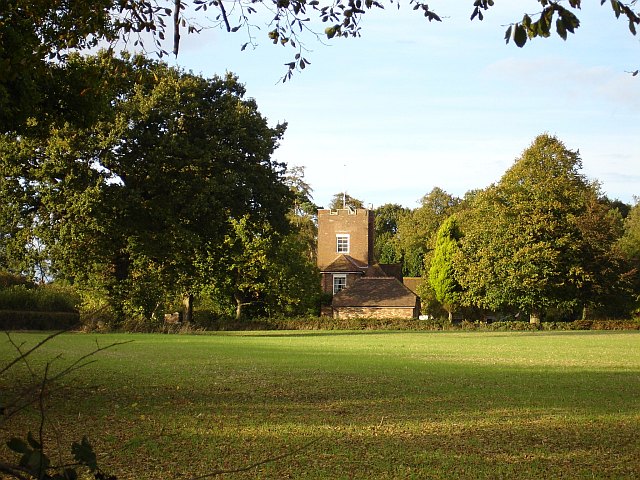 File:Tower House, East Sutton - geograph.org.uk - 68487.jpg