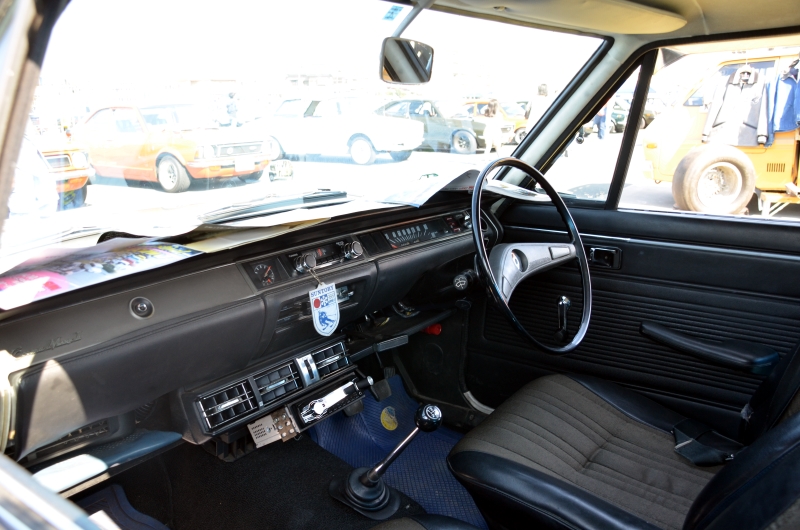 File:Toyota-CoronaMarkII1970interior.JPG