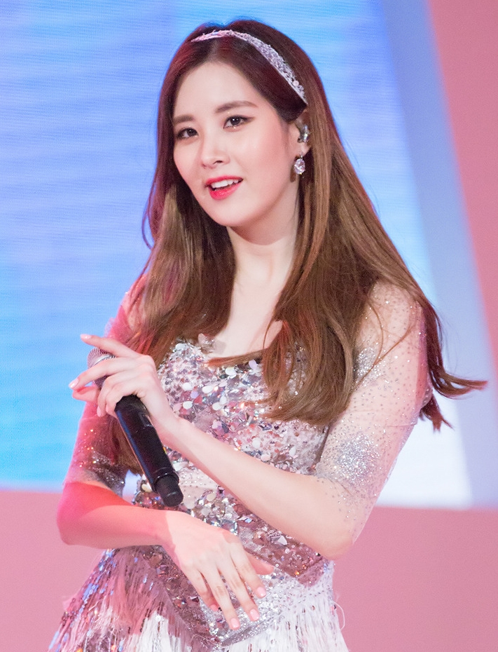 ファイル:(160315) SIA 2016 - Seohyun.jpg - Wikipedia