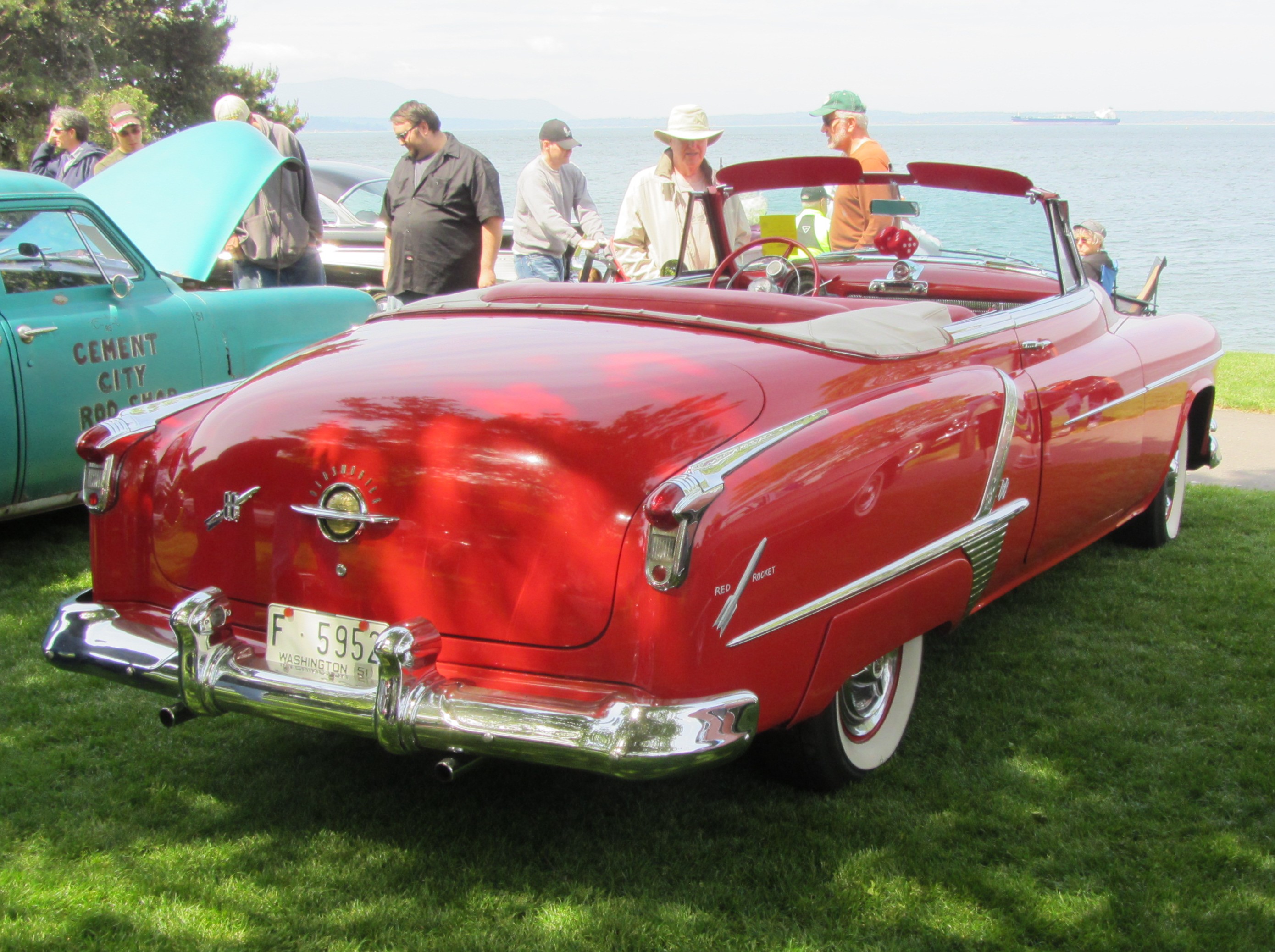 1951 oldsmobile rocket 88