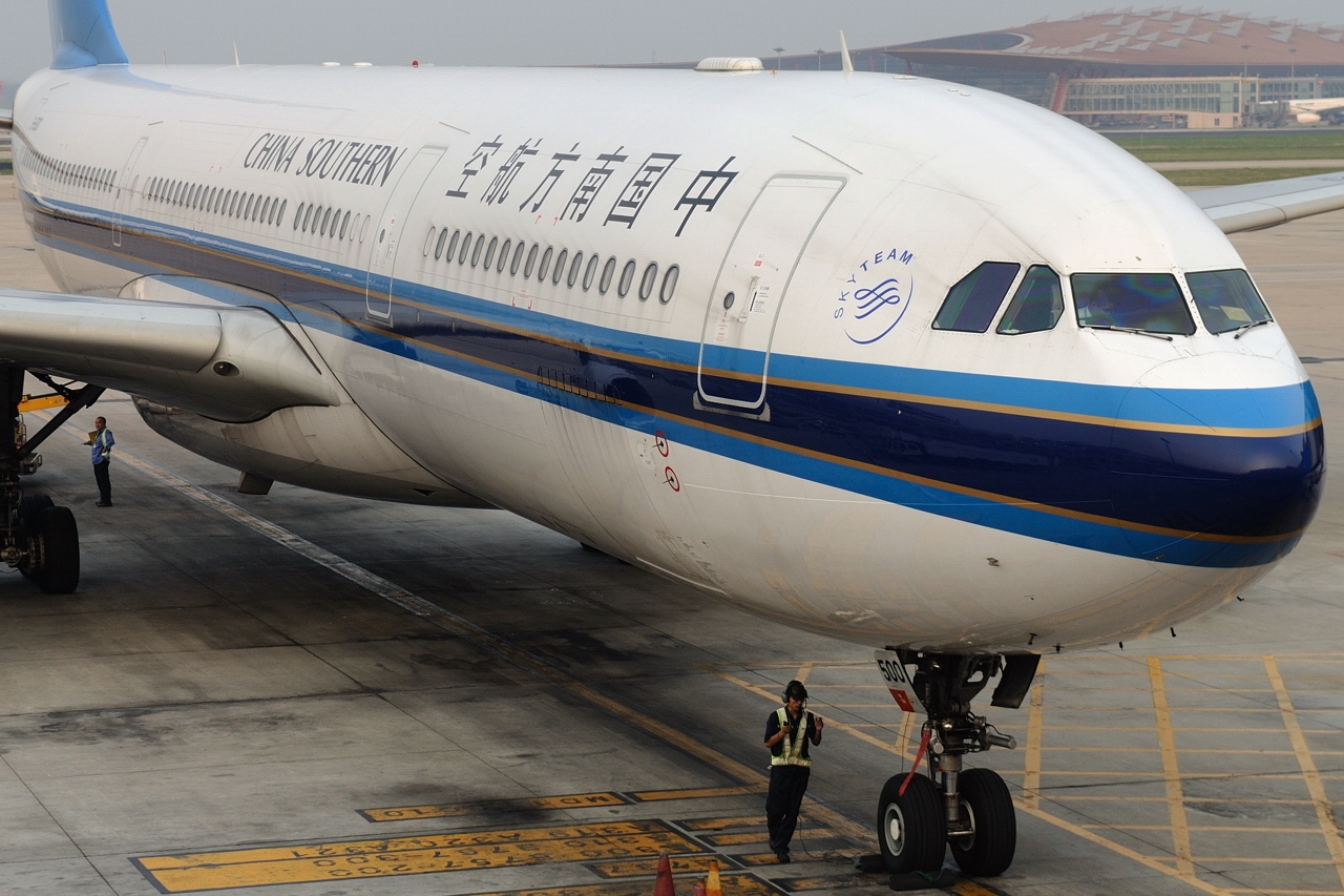 File Airbus A330 343e China Southern Airlines Jp Jpg Wikimedia Commons