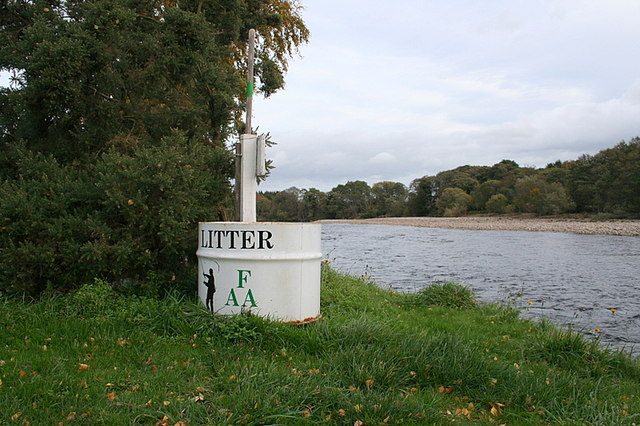 File:Cleanliness is next to ........................ - geograph.org.uk - 273130.jpg