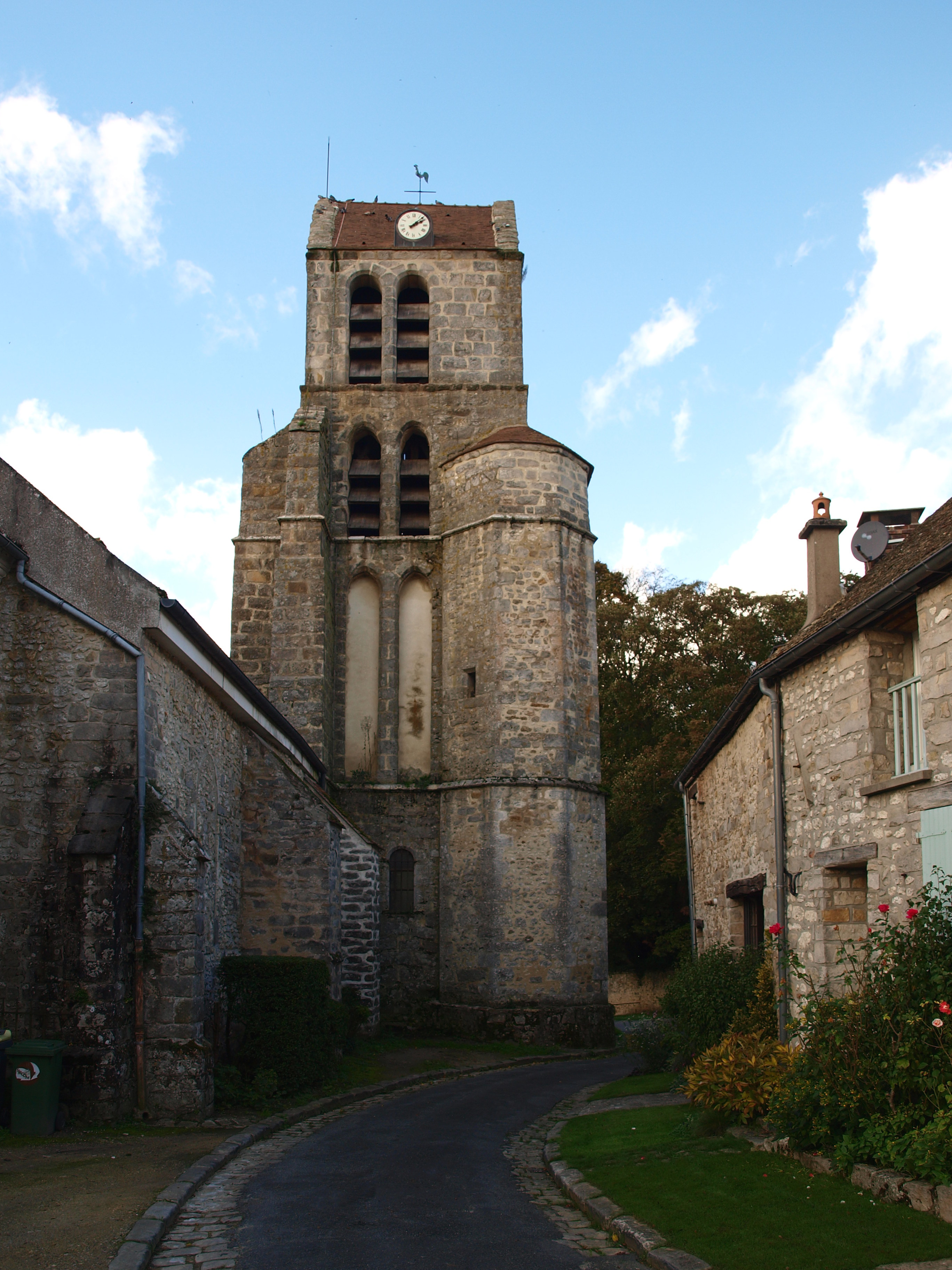 Eglise Saint-Etienne  France Île-de-France Essonne Courances 91730