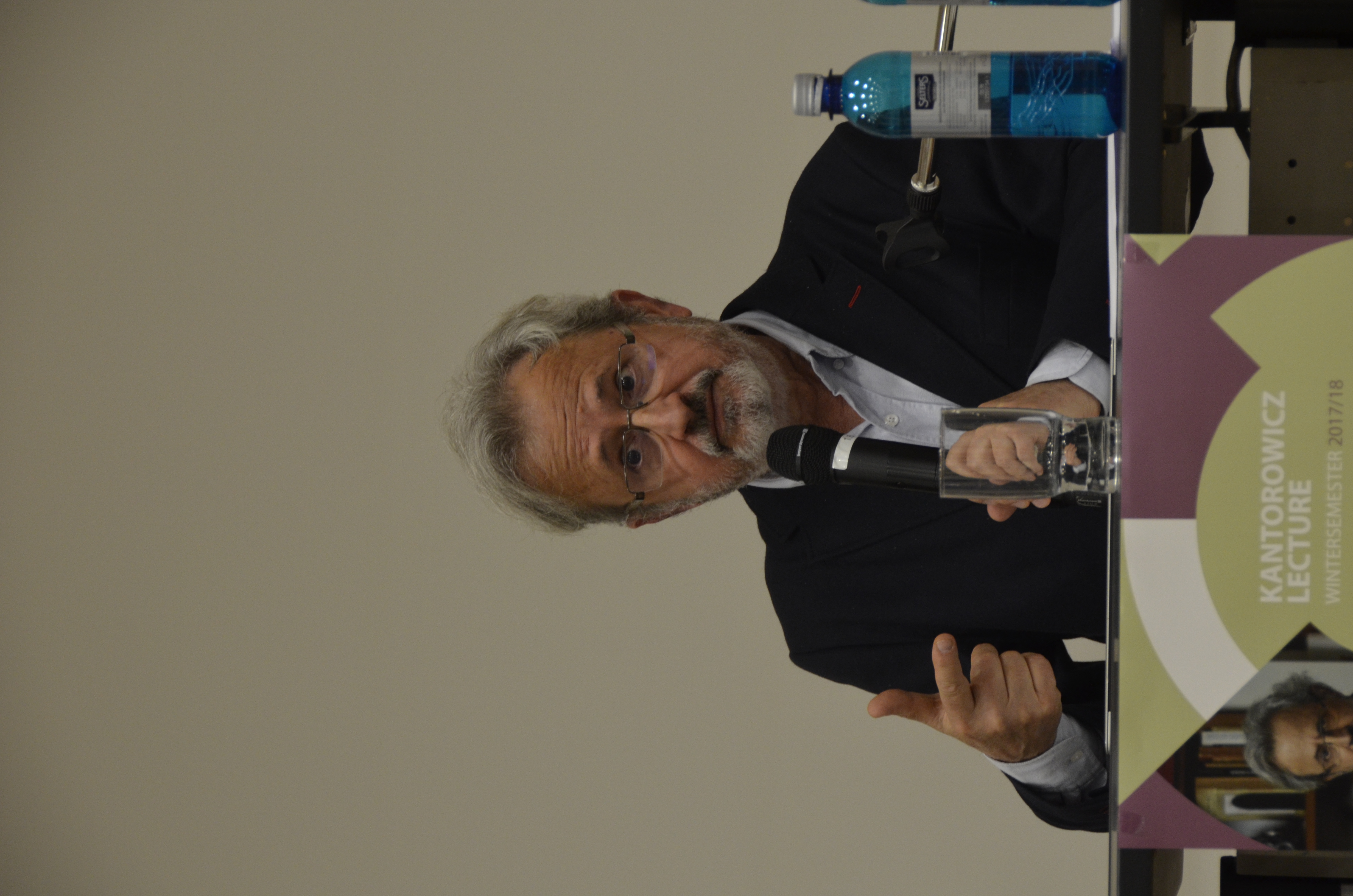 Eduardo Viveiros de Castro während der ''Kantorowicz-Lecture'' 2017 an der [[Johann Wolfgang Goethe-Universität Frankfurt am Main