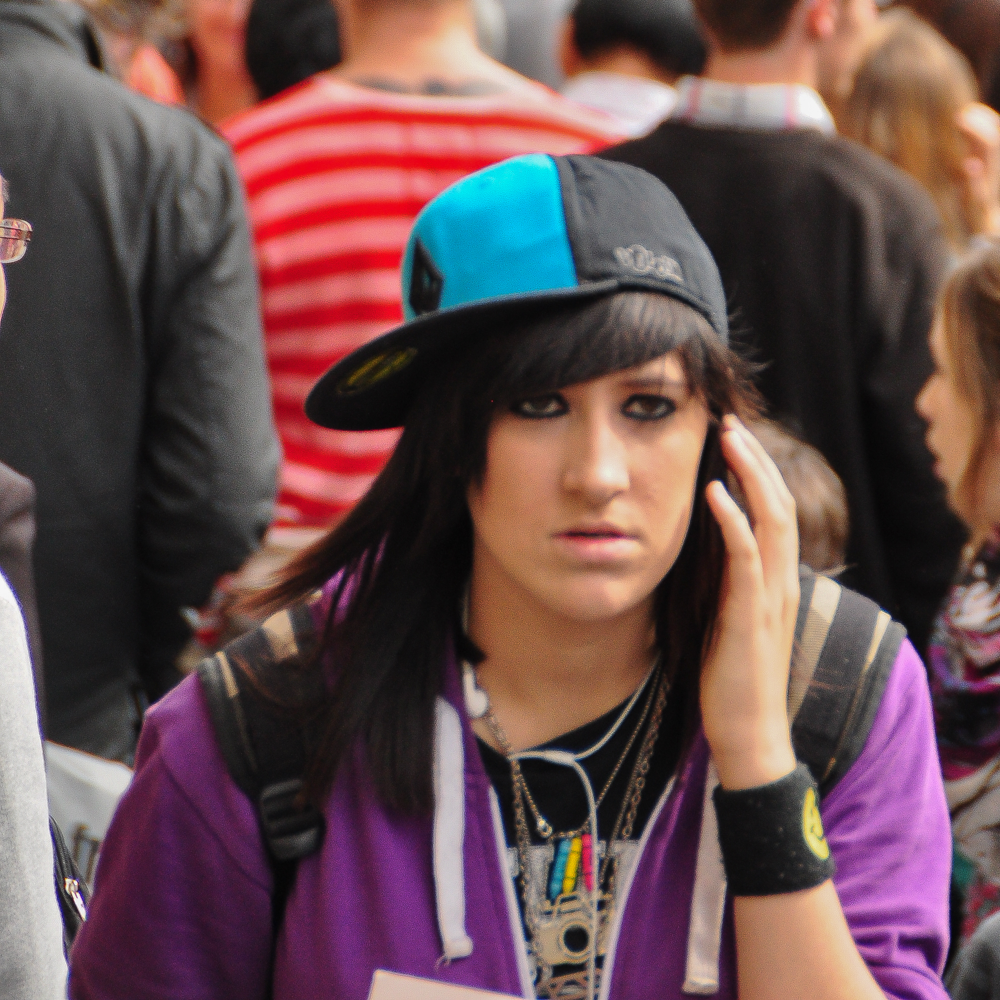 File:Emo girl 02.jpg - Wikimedia Commons