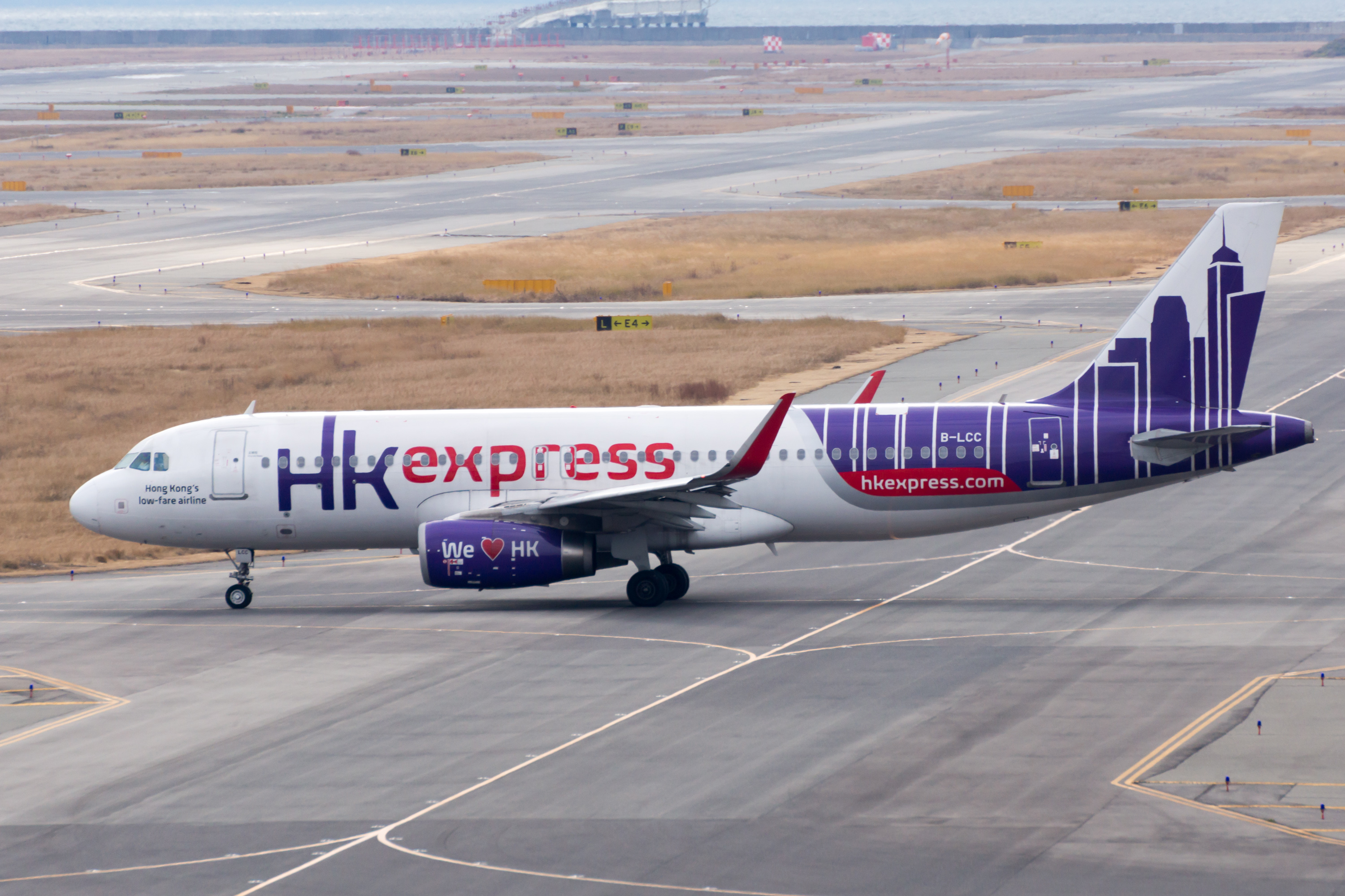 File Hk Express A3 0 B Lcc Jpg Wikimedia Commons