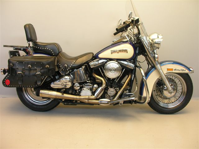 File:Harley-Davidson FLST Heritage Softail 1987.jpg