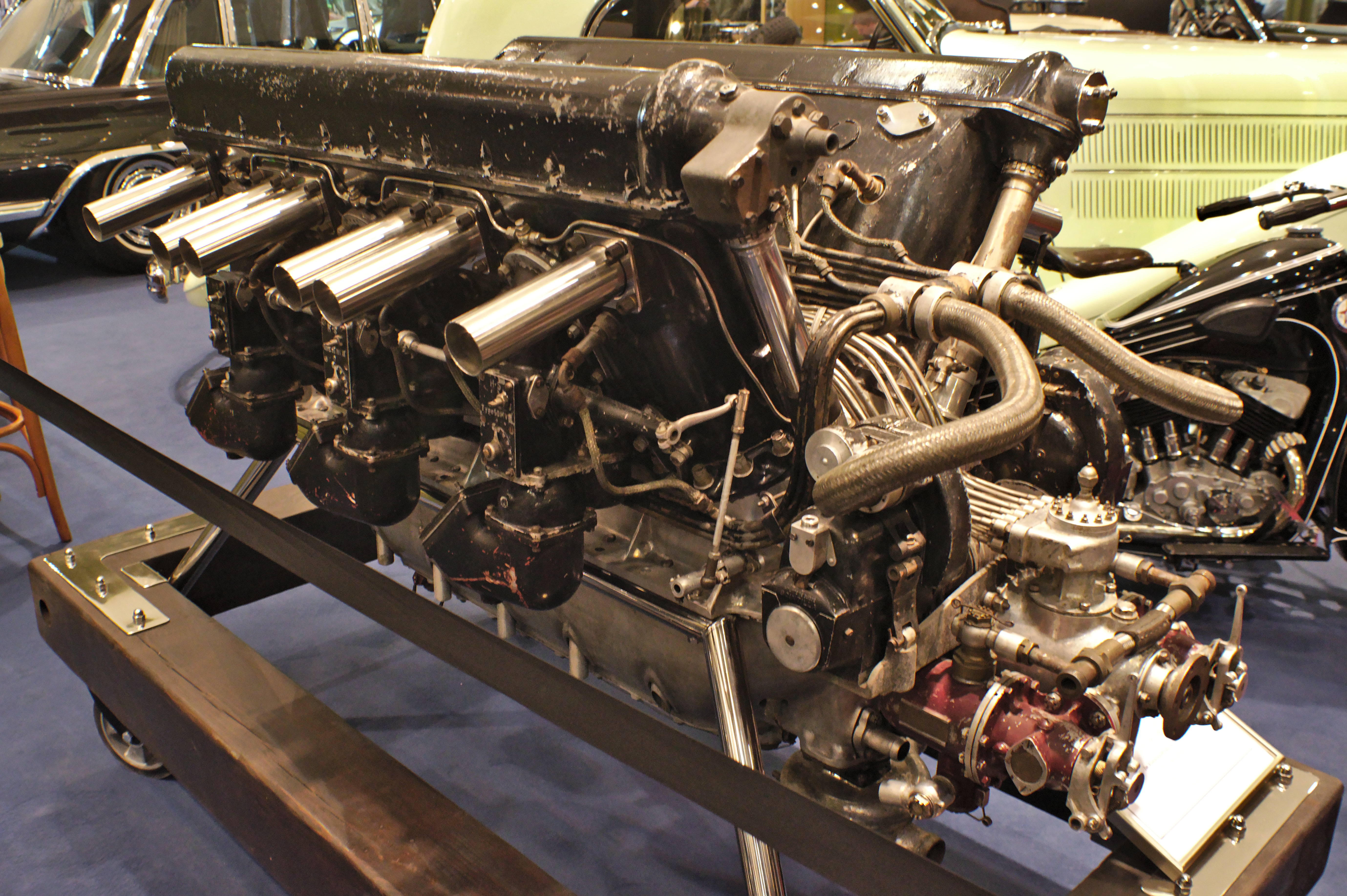 File:Hispano Suiza Aircraft Engine (41171373192).jpg - Wikipedia