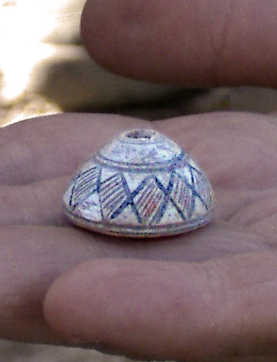 File:Kafir Kala pottery find.jpg