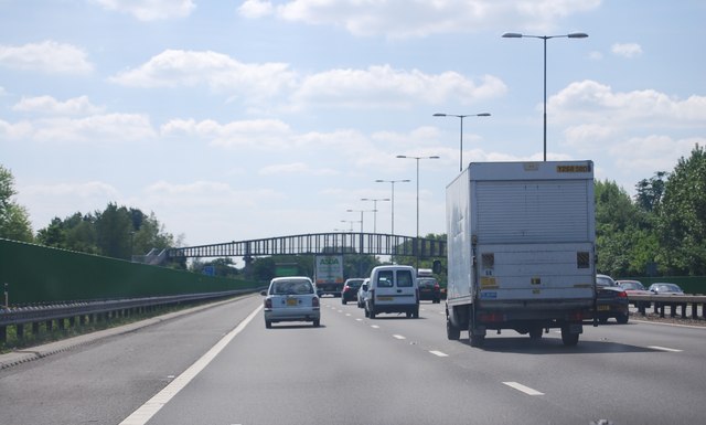 File:M4, Ditton Farm Bridge - geograph.org.uk - 3529638.jpg