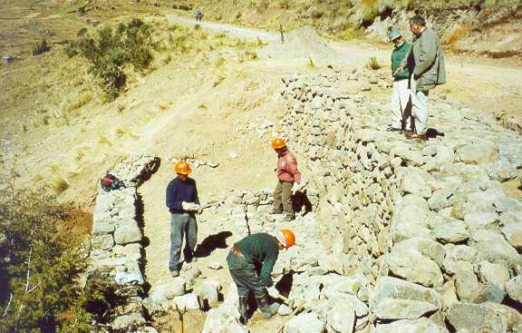 Hormi-Losa: La pared revestida en piedra