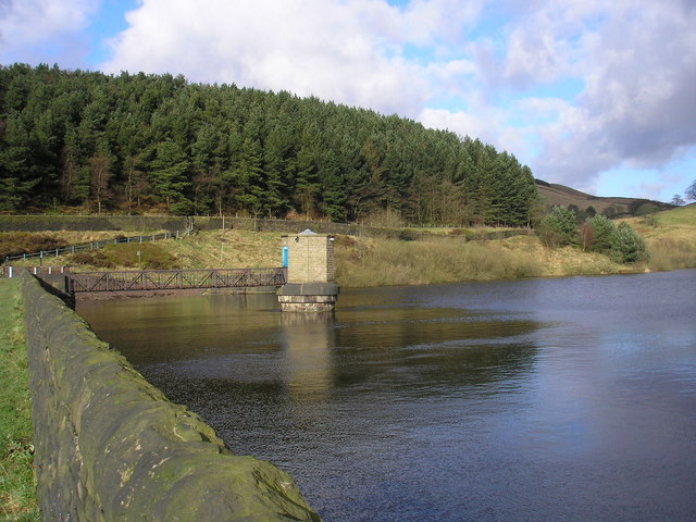 Ogden Reservoir - geograph.org.uk - 681000