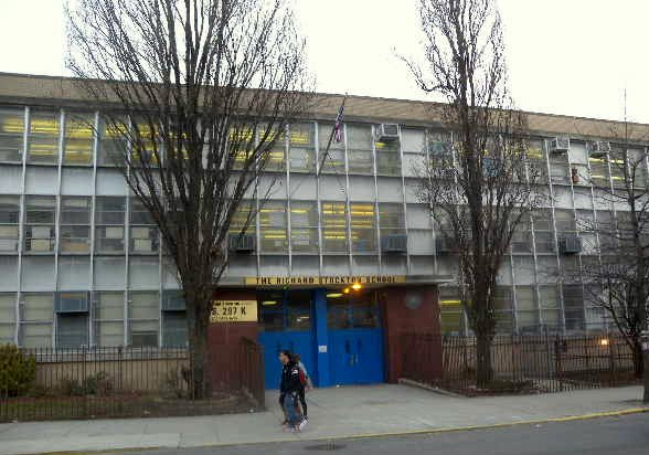 File:PS 297 Richard Stockton 700 Park Av Bk jeh.jpg