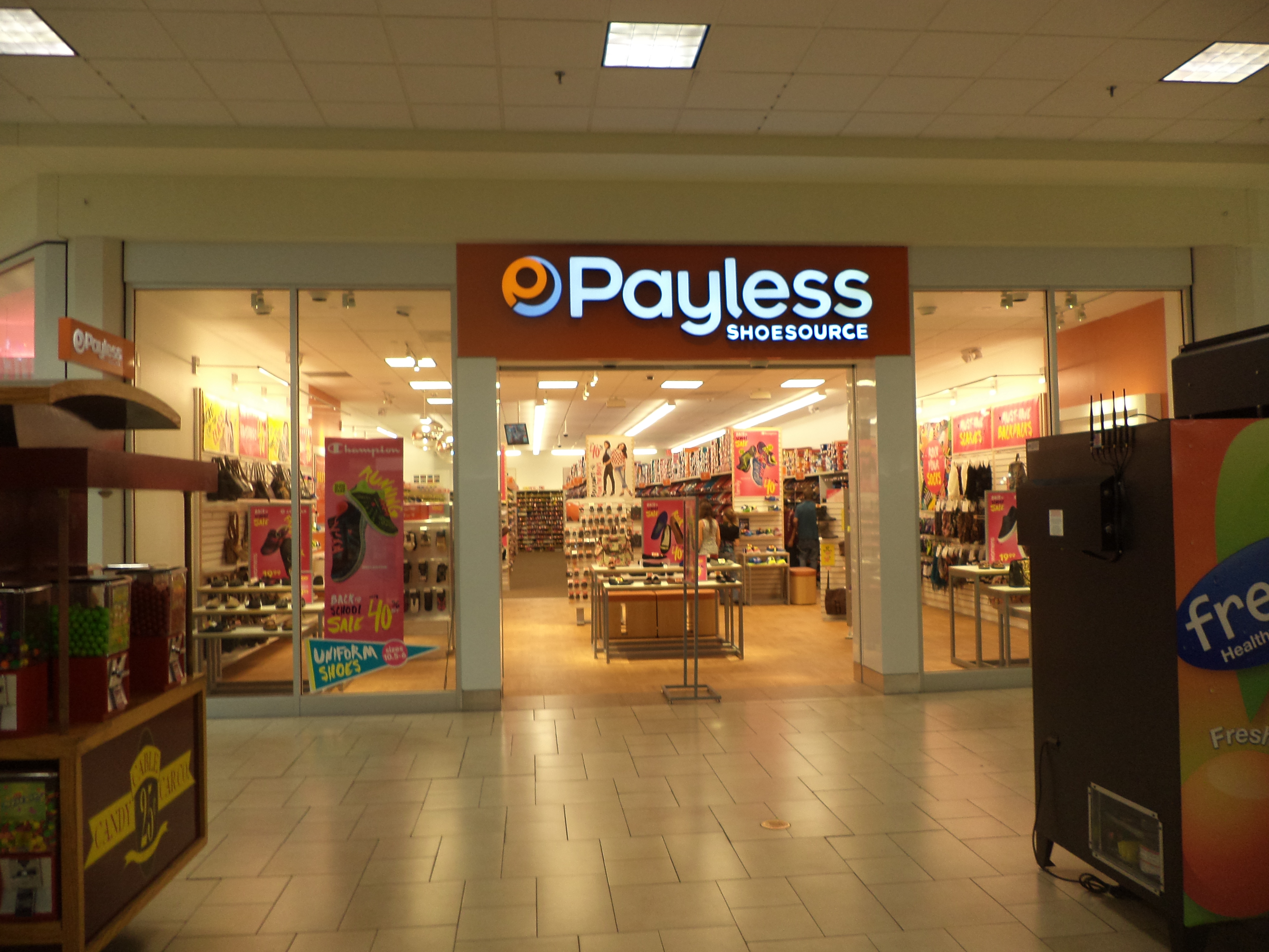 payless shoes mall