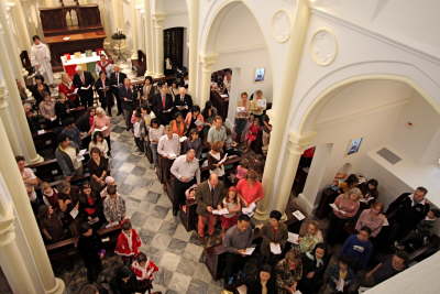 File:Religious service in Bethanie chapel 17 Dec 2006.jpg