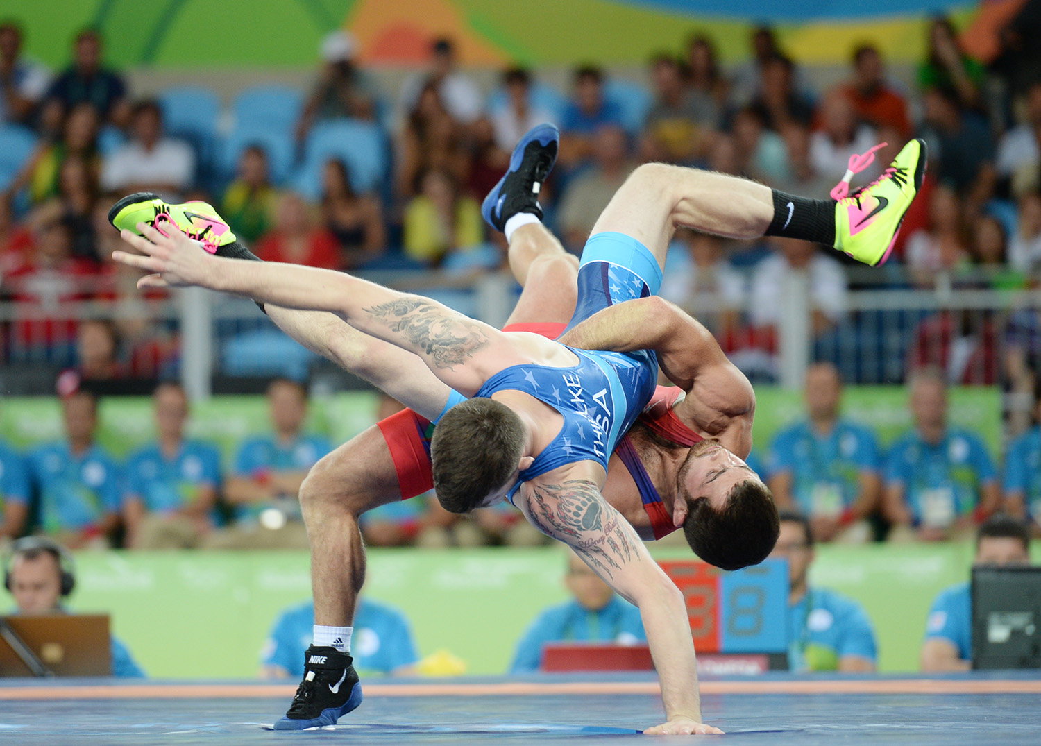 File:Wrestling at the 2016 Summer Olympics, Bayramov vs ...