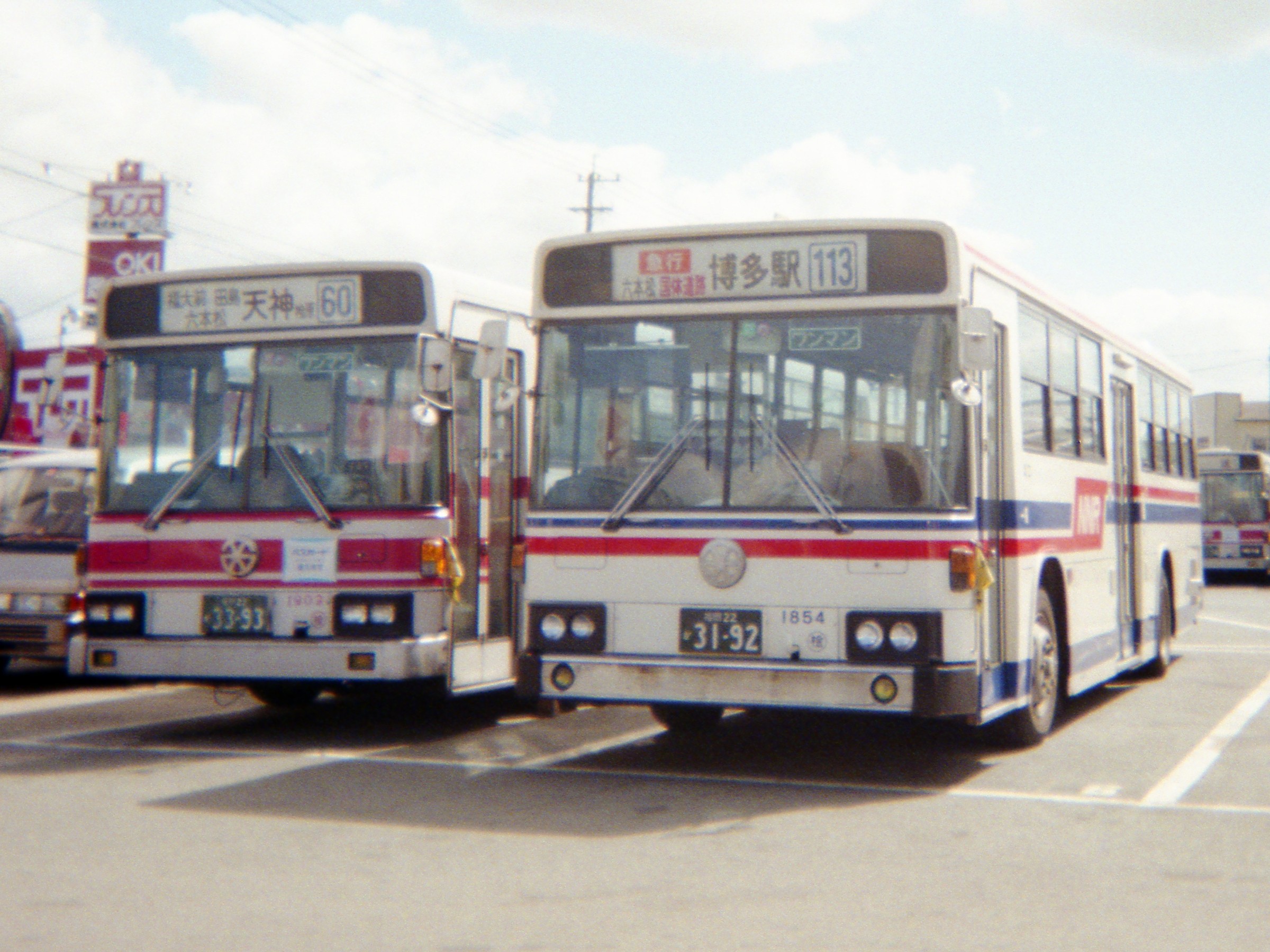 File:西鉄バス1854 桧原営業所所属 いすゞK-CJA520（1984年式）.jpg - Wikimedia Commons