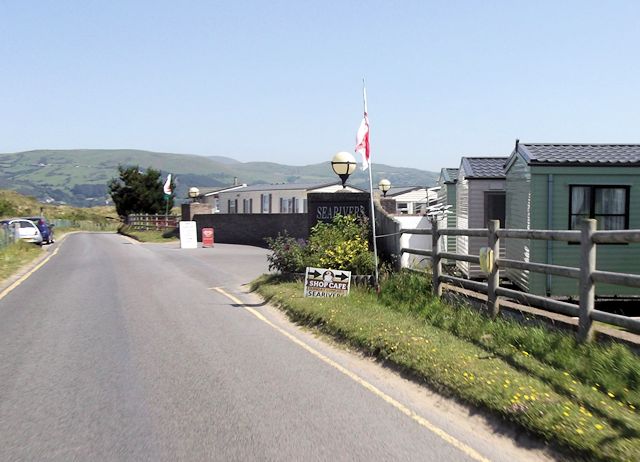 Caravan site at Ynyslas - geograph.org.uk - 3559053