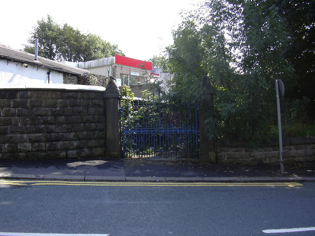 File:Church Gateway, Grane Road - geograph.org.uk - 972326.jpg