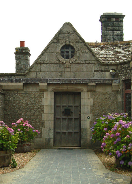The Courtyard, DOORS Wiki
