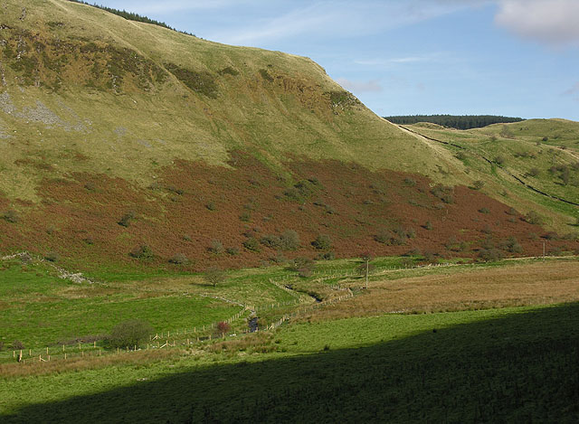 File:Cwm Berwyn - geograph.org.uk - 1533592.jpg