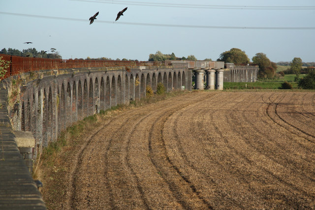 Fledborough viaduct - geograph.org.uk - 2141850