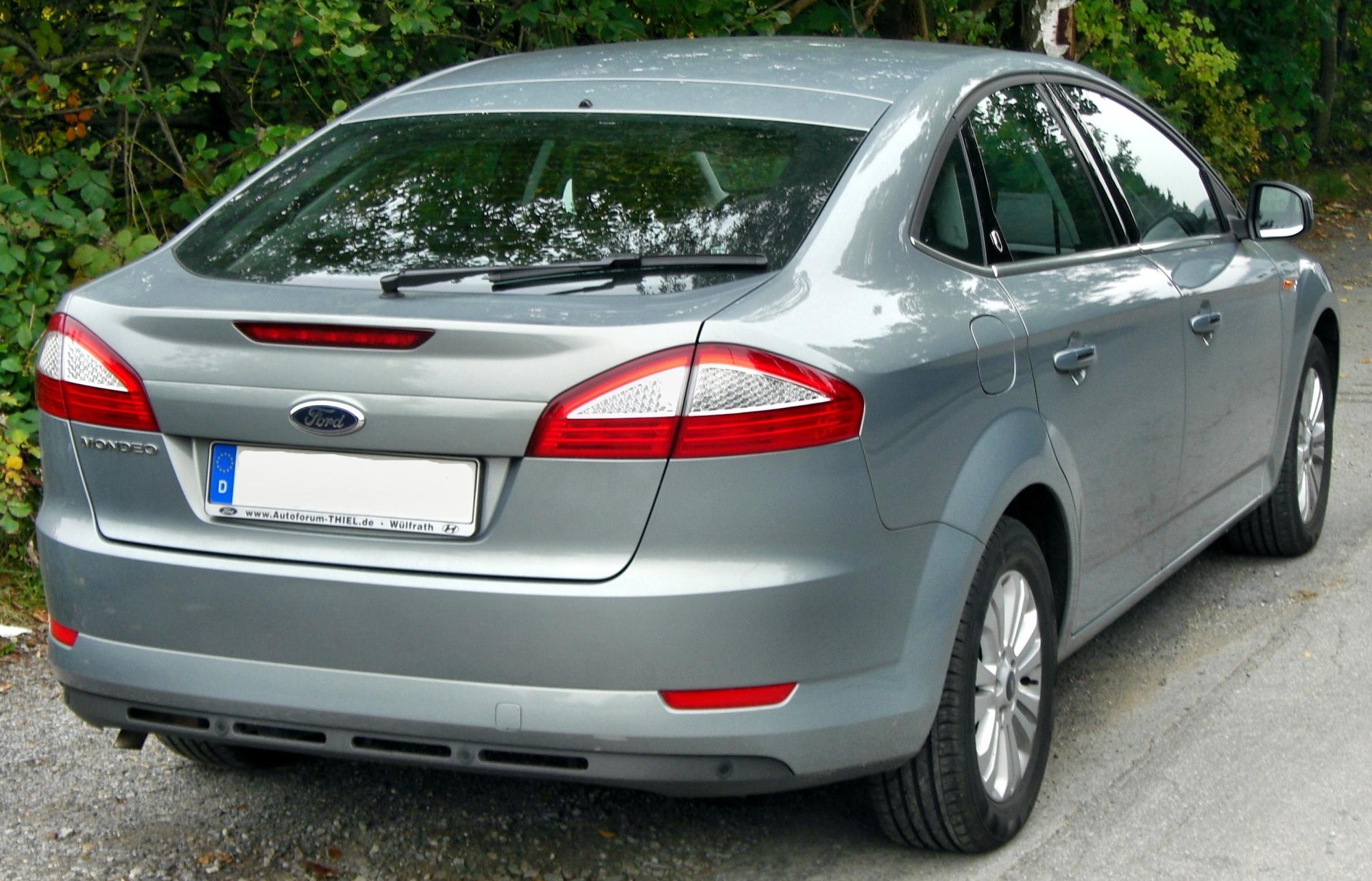 Datei:Ford Mondeo MK4 Fließheck Ghia rear-1.JPG – Wikipedia