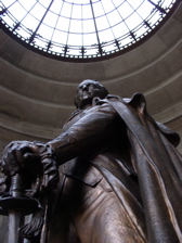 Bronze statue of George Rogers Clark by Hermon Atkins MacNeil under the saucer dome George-rogers-clark-statue.jpg