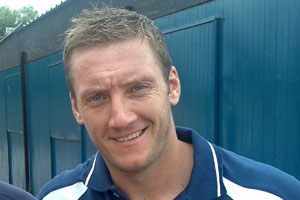 <span class="mw-page-title-main">Steve Howard</span> Footballer (born 1976)