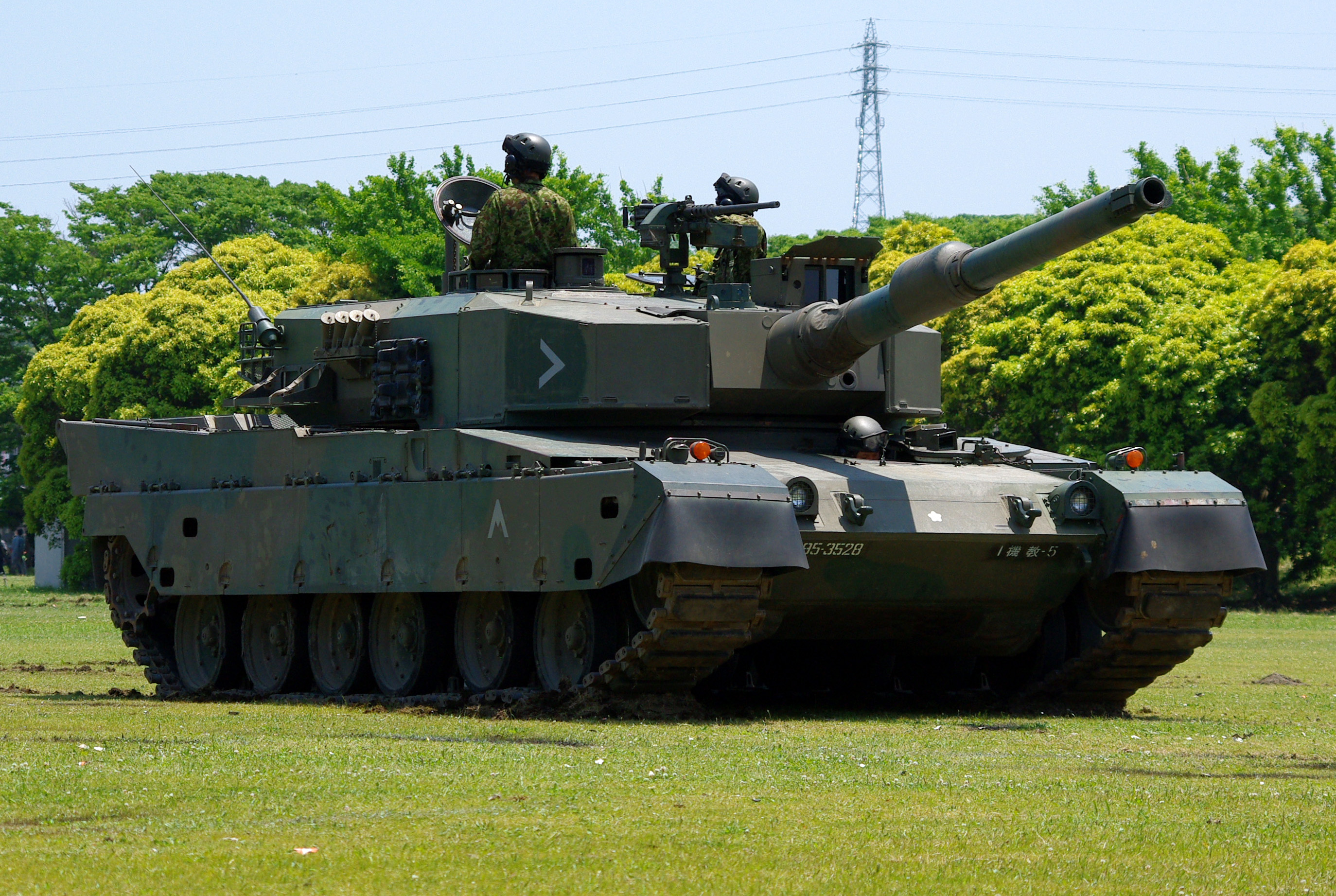 Type 90b. Type 90 MBT. Type 90 MBT Mitsubishi. Японский танк JGSDF Type 90. Type-90 японский ОБТ.