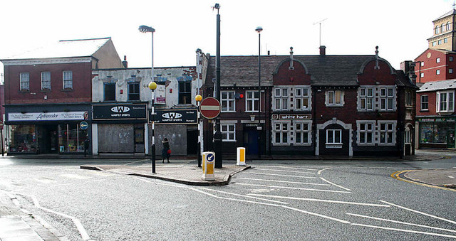 File:Junction of Worcester St. and Temple St. , Wolverhampton - geograph.org.uk - 538405.jpg